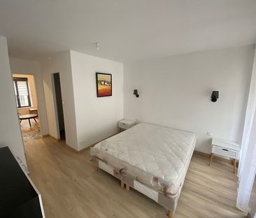 Location Maison 4 pièces 118m² CHERBOURG-EN-COTENTIN 50100 - Photo 6