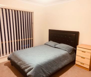 South Morang - Photo 1