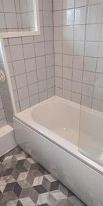 1 Bedroom Apartment To Let - Photo 3