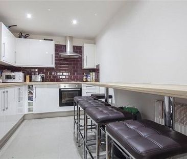 1 bedroom end of terrace house to rent - Photo 3