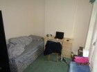 5 Bed - Lewis Street, Treforest - £1,100 per month - Photo 3