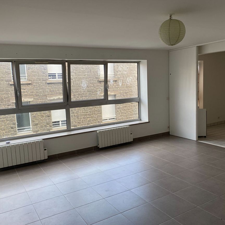 Location Appartement 2 pièces 62m² - Photo 1