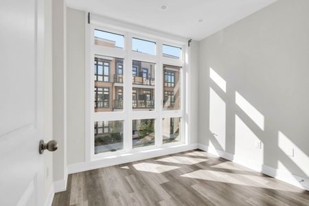 For Lease - 8 Sayers Lane Unit# 17, Richmond Hill, Ontario - Photo 3