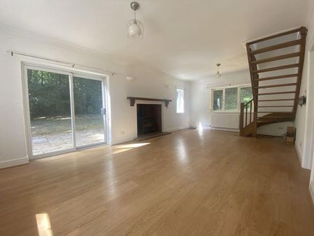 3 bedroom detached house to rent - Photo 4