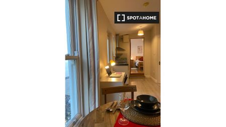 1-bedroom apartment for rent in Cabra-Drumcondra, Dublin - Photo 4