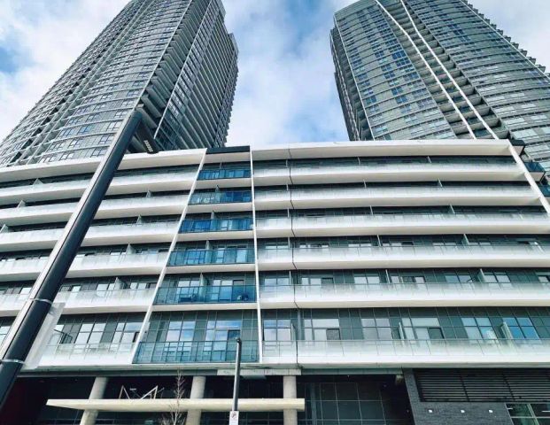 B3001 - 50 UPPER MALL WAY — 2 Bedroom - Photo 1