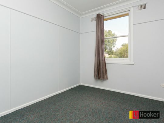 Charming 2-Bedroom Home in South Tamworth – Perfect for Comfortable Living! - Photo 1