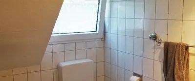 Helle 2-Zimmer-Dachgeschosswohnung in Rüttenscheid - Photo 1