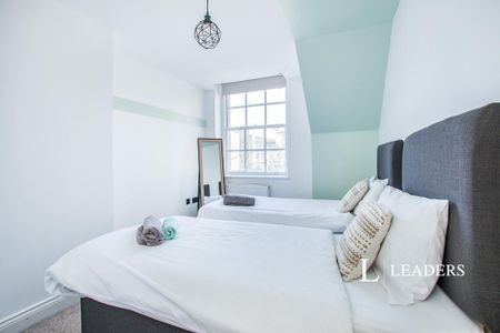 2 bedroom flat to rent - Photo 4