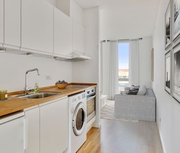 Skøn 1-værelses lejlighed med central placering tæt på indkøb og of... - Photo 4