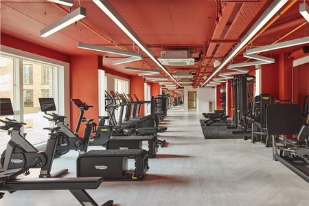 3 bedroom apartment to rent - Photo 3