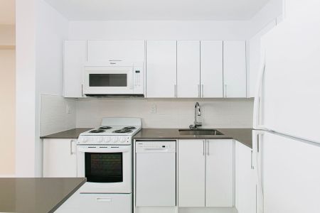 For Lease - 666 Spadina Avenue Unit# 2410, Toronto, Ontario - Photo 5