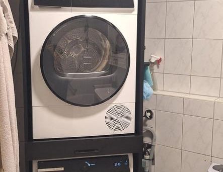 3ZKB, sehr ruhig, Carport, Stellplatz, mitten in Neustadt Donau - Photo 1