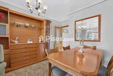 Apartamento en alquiler en Primera línea de playa, Lado de la playa, Cerca del mar, No aislado, Tranquilo, Urbano - Photo 3
