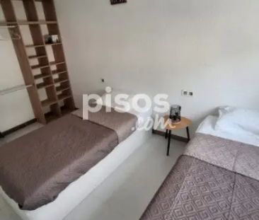 Piso en alquiler en Calle Calle - Photo 4