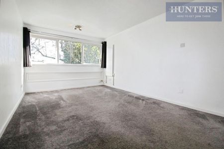 1 bedroom Flat To Let - Photo 5