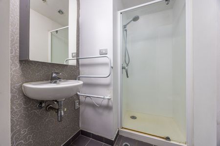 Modern City Pad with Everything You Need - Photo 5