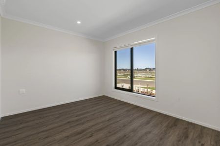 TWO brand new properties available now for lease - introducing 16 and 18 Leger Street Manor Lakes. - Photo 4
