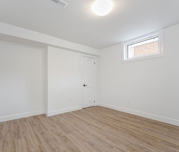 For Lease - 283 PORTER - LOWER LEVEL Street, Oshawa, Ontario - Photo 2