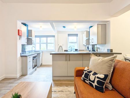 1 bedroom in a house share to rent - Photo 5