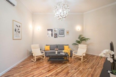 Bajcsy-Zsilinszky út - Fotó 1