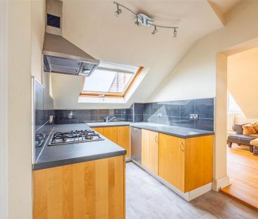 2 bedroom penthouse to rent - Photo 6