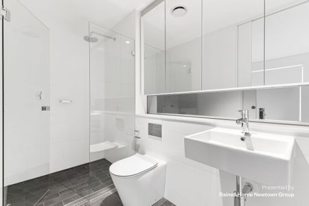 The terrace. The views. - Photo 5