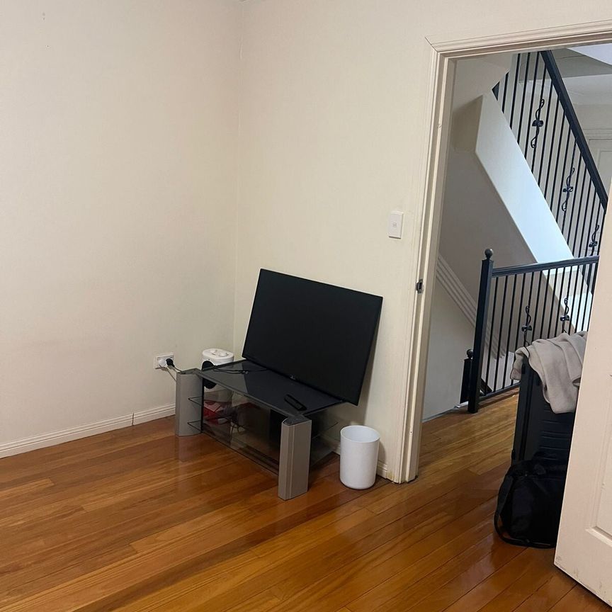 Parramatta - Photo 1