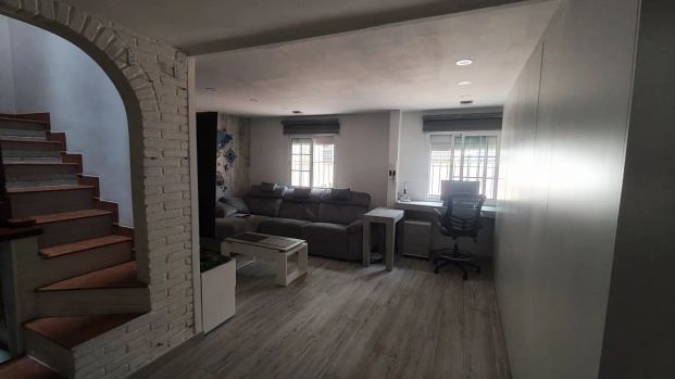 2 bedroom apartment for rent in Santa Coloma de Gramenet, bills included - Foto 1