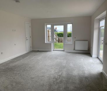 2 bedroom house to rent - Photo 1