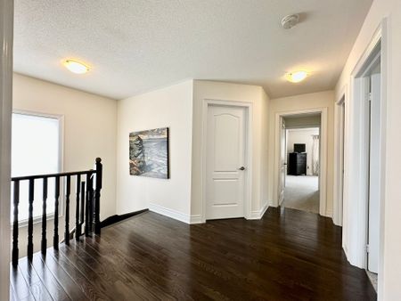 For Lease - 235 John Davis Gate, Whitchurch-Stouffville, Ontario - Photo 4