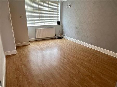 2 Bedroom Semi-Detached House For Rent in Parkfield Road North, Manchester - Photo 5