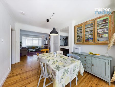 4 bedroom terraced house to rent - Photo 3