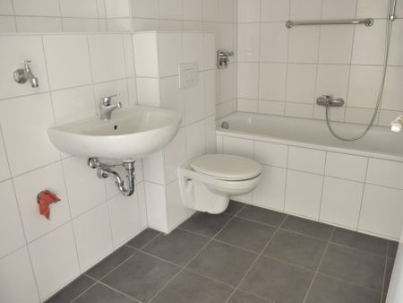 Schöne 3-Zimmer-Wohnung mit Balkon in Neu-Isenburg zu vermieten - Photo 3