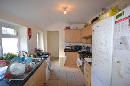 Milman Road, Reading, Berkshire, RG2 0AY - Photo 2