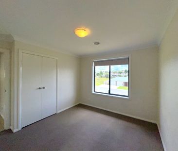 FANTASTIC FAMILY HOME - Photo 1