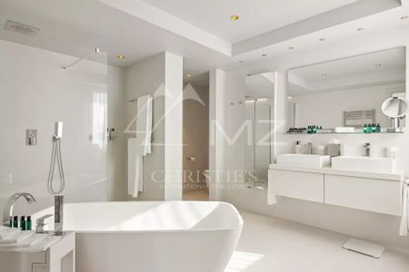 Cannes - Très belle villa avec vue mer - Photo 4