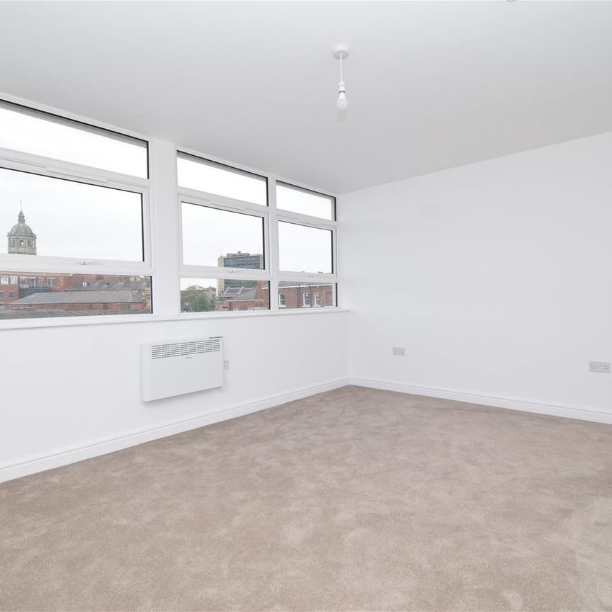 Trend House, Northgate, Wakefield - Photo 1