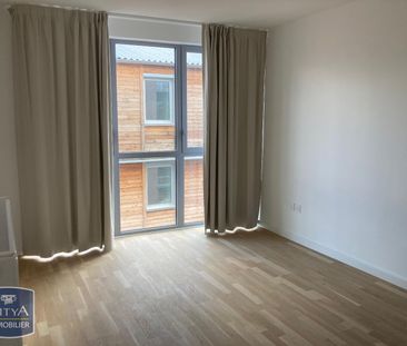 Location Appartement 3 pièces 73m² BORDEAUX 33100 - Photo 3