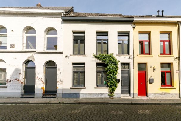 Woning met 2 slaapkamers en stadstuintje op toplocatie in Lier - Photo 1