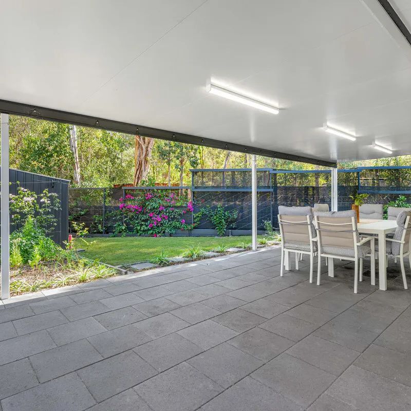 Spacious Single-Level Home By The Bay - Photo 1