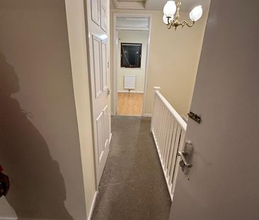 3 Bed Terraced House, Layton Road, TW8 - Photo 4