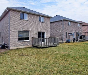 For Lease - 2284 Whitewood Crescent Unit# Lower, Innisfil, Ontario - Photo 2