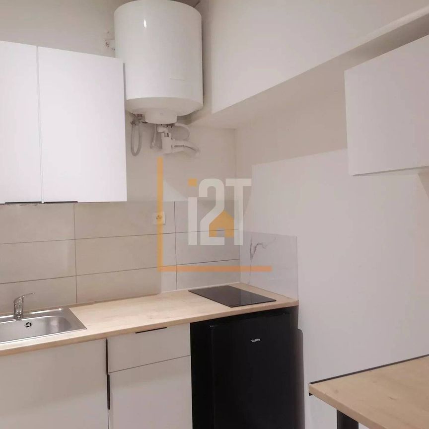 Appartement à louer - Nîmes 1 pièce de 23.63 m² - Photo 1