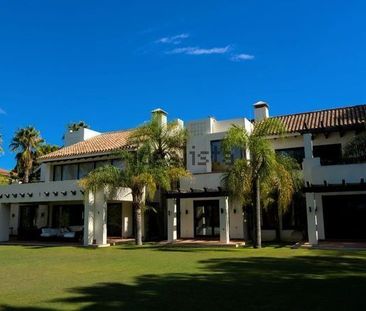 Alquiler de casa o chalet independiente en Guadalmina Baja - Photo 4