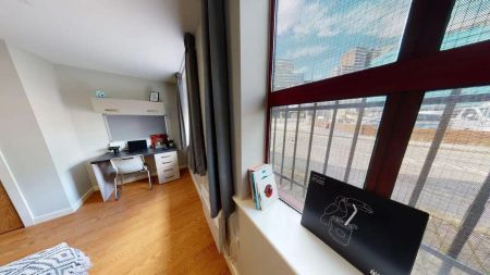 Premium Studio - Single Bed - Photo 2