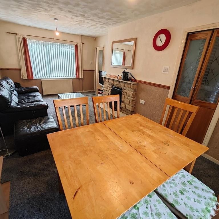 3 bedroom detached house to rent - Photo 1