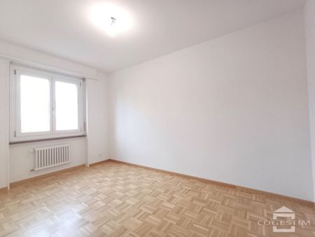 Dans un quartier calme, appartement de 3 pièces au 2ème étage - Photo 4