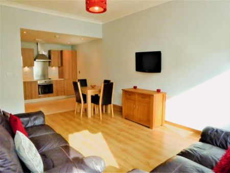 2Bedrooms, 2Bathrooms - Photo 2