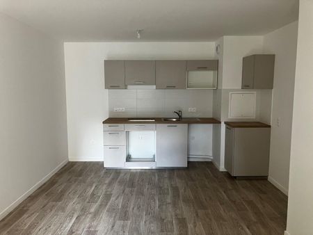 location Appartement T3 DE 63.4m² À BOBIGNY - Photo 4